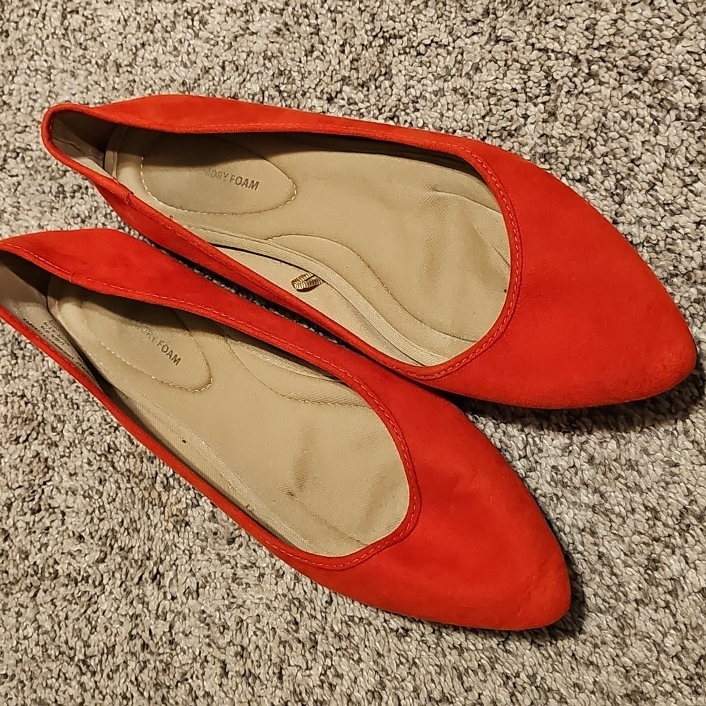 Time and Tru Women's Red Flats
